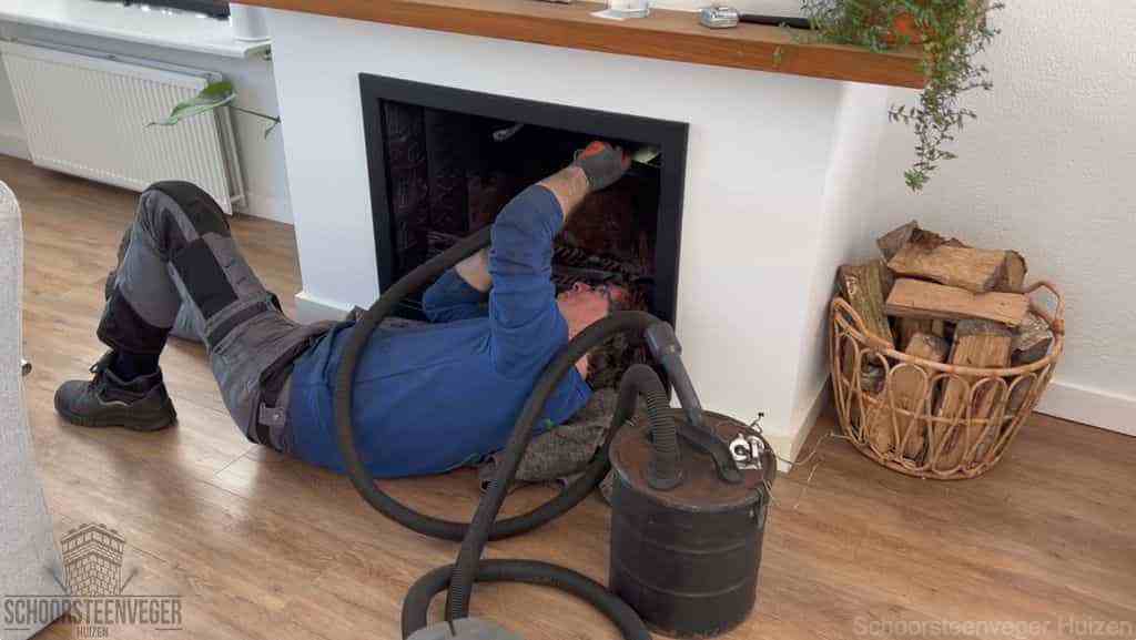 Huizen schouwveger schoorsteenveger Huizen schouwveger schoorsteenveger